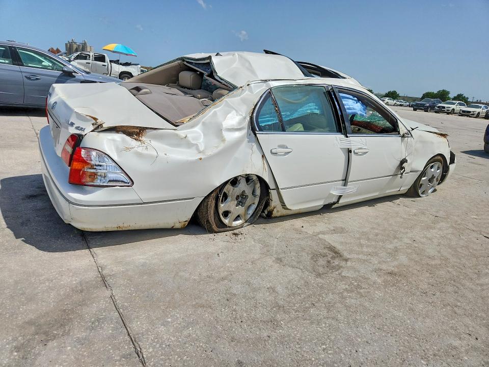 2003 Lexus Ls 430 VIN JTHBN30F930093717 COPART salvage auction — ROLLOVER, LA - CERT OF TITLE-SALVAGE, sold $225 on 2026-07-29 (photo 3)