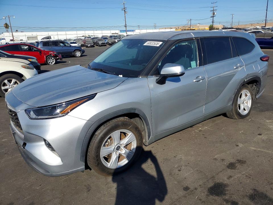 2021 Toyota Highlander VIN 5TDZZRAHXMS041342 COPART salvage auction — REAR END, Salvage Title, sold $13,300 on 2026-08-24 (photo 1)