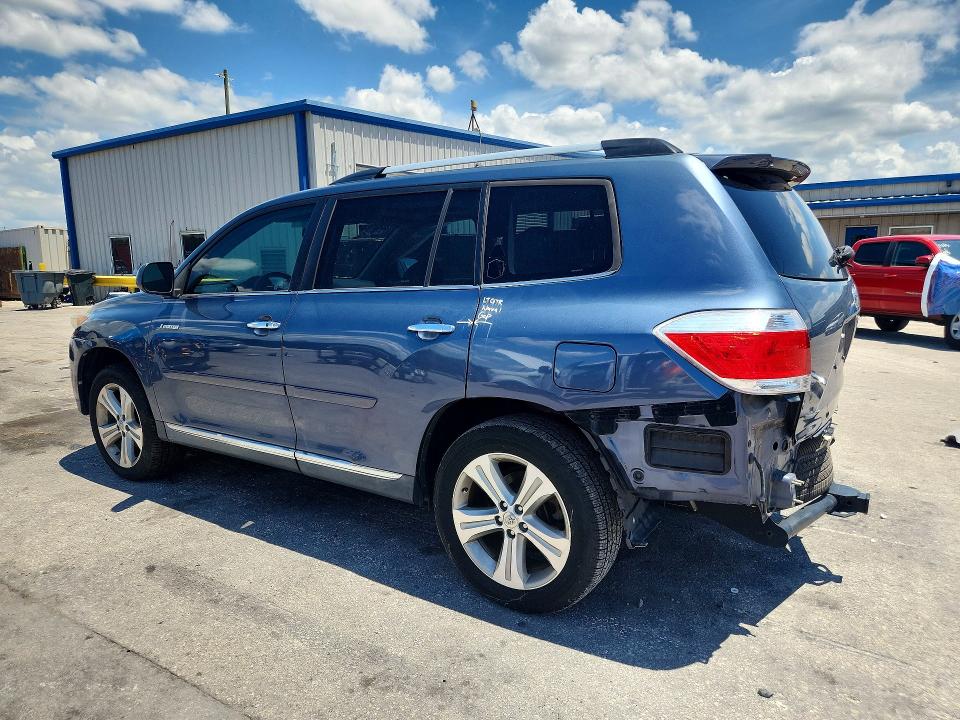 2013 Toyota Highlander VIN 5TDYK3EH5DS126290 COPART salvage auction — REAR END, Fl - Cert Of Title Slvg Rebuildable, sold $6,500 on 2026-07-14 (photo 2)