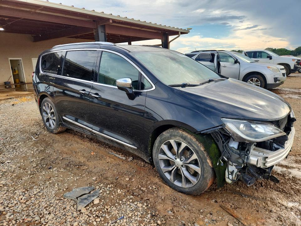 2017 Chrysler Pacifica VIN 2C4RC1GG1HR633132 COPART salvage auction — MECHANICAL, TN - CERTIFICATE OF TITLE, sold $2,100 on 2026-07-27 (photo 4)