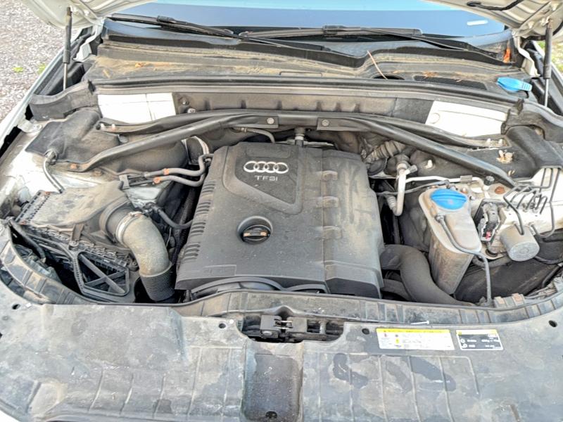 2013 Audi Q5 VIN WA1CFCFP2DA003395 COPART salvage auction — MINOR DENT/SCRATCHES, ON - PERMIT NO BRAND - UNFIT (P), sold $600 on 2026-07-28 (photo 7)
