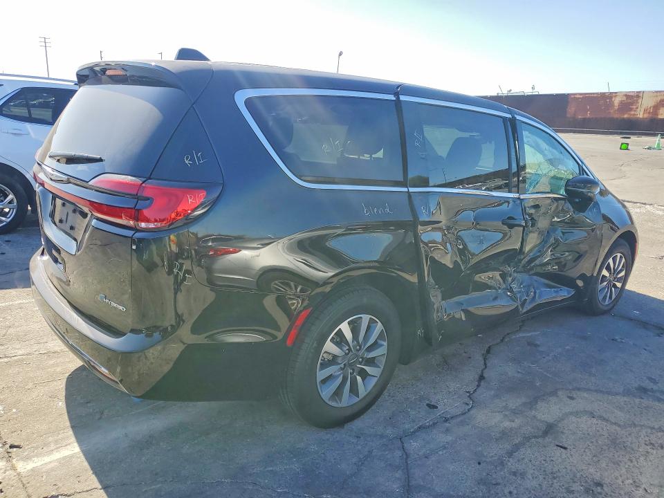 2024 Chrysler Pacifica VIN 2C4RC1S74RR150033 COPART salvage auction — SIDE, Ca - Salvage Certificate, sold $7,200 on 2026-08-21 (photo 3)