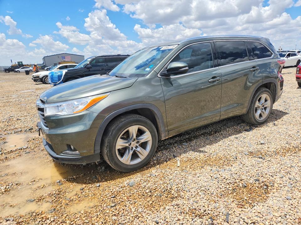 2014 Toyota Highlander VIN 5TDYKRFHXES015592 COPART salvage auction — MINOR DENT/SCRATCHES, Tx - Certificate Of Title (P), sold $9,100 on 2026-07-28 (photo 1)