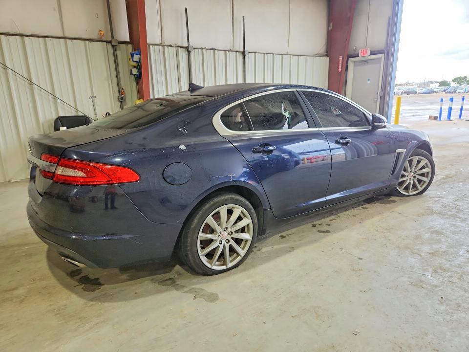 2015 Jaguar VIN SAJWA0FS5FPU78822 COPART salvage auction — VANDALISM, La - Cert Of Title-Salvage, sold $275 on 2026-07-22 (photo 3)