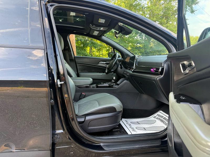 2023 Kia Sportage VIN 5XYK6CAF8PG003910 COPART salvage auction — MINOR DENT/SCRATCHES, Me - Certificate Of Title (P), sold $13,700 on 2026-07-17 (photo 5)