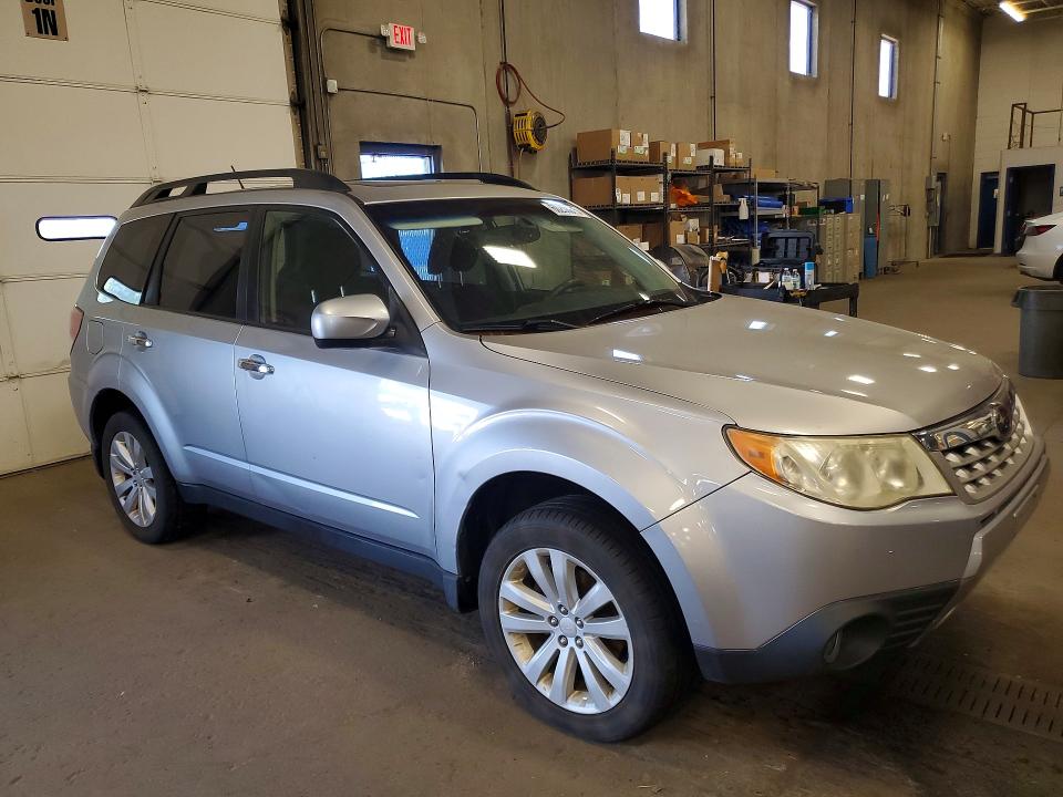 2013 Subaru Forester VIN JF2SHADC6DH416204 COPART salvage auction — MECHANICAL, Mn - Certificate Of Title, sold $475 on 2026-07-24 (photo 4)
