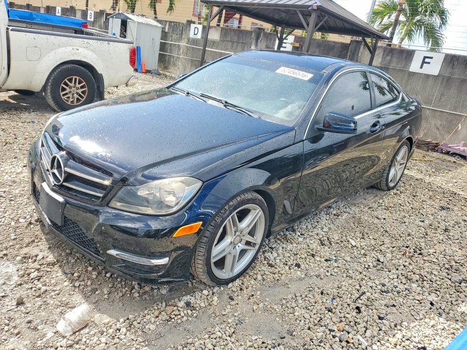 2013 Mercedes-benz C-klasse VIN WDDGJ4HB7DG031810 COPART salvage auction — FRONT END, Fl - Certificate Of Title, sold $500 on 2026-07-31 (photo 1)