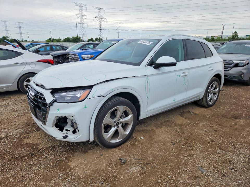 2021 Audi Q5 VIN WA1BAAFY7M2073606 — COPART salvage auction photo