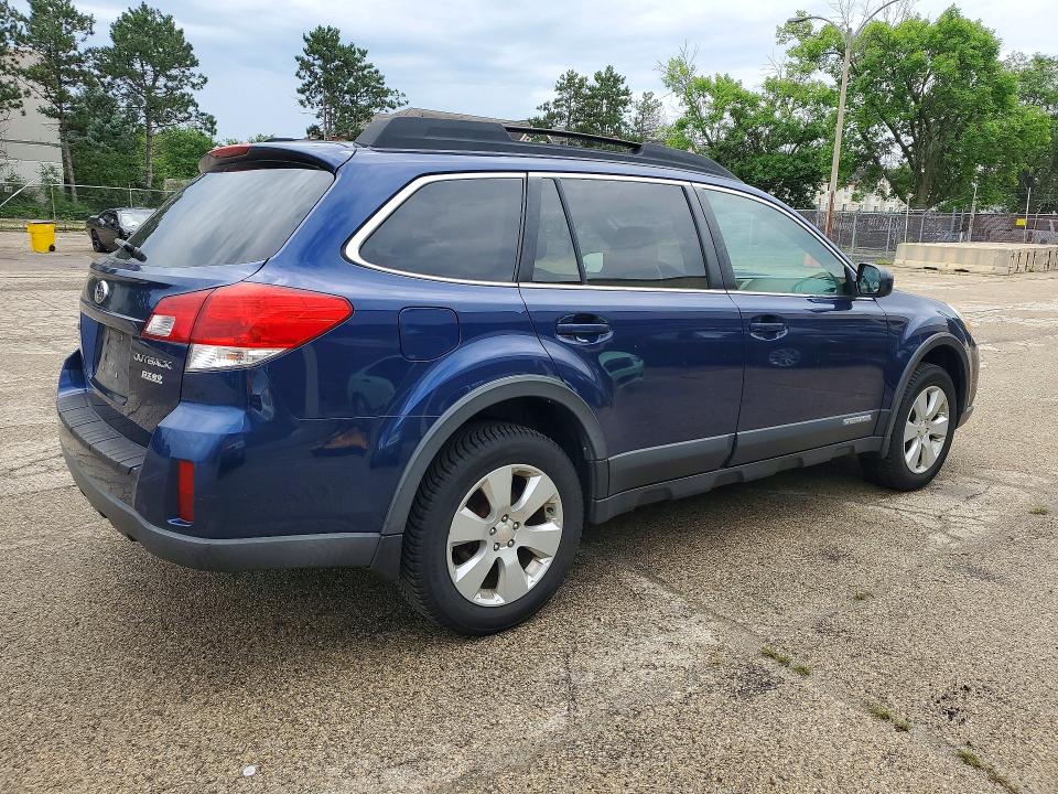 2011 Subaru Outback VIN 4S4BRBCC3B3442820 COPART salvage auction — UNDERCARRIAGE, IL - CERTIFICATE OF TITLE, sold $350 on 2026-07-12 (photo 3)