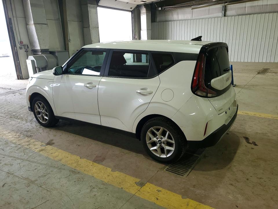 2023 Kia Soul VIN KNDJ23AU7P7861033 COPART salvage auction — FRONT END, MI - CERTIFICATE OF TITLE, sold $4,350 on 2026-07-27 (photo 2)