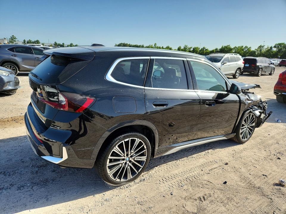 2025 BMW X1 VIN WBX73EF02S5316048 COPART salvage auction — FRONT END, TX - SALVAGE VEHICLE TITLE, sold $10,500 on 2026-07-31 (photo 3)