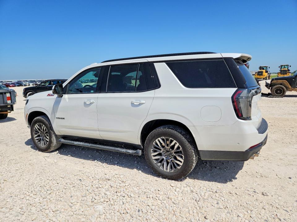 2025 Chevrolet Tahoe VIN 1GNS6PRD8SR351525 COPART salvage auction — REAR END, Tx - Salvage Vehicle Title, sold $15,300 on 2026-07-30 (photo 2)