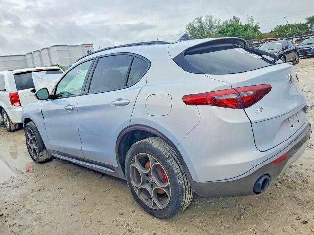 2022 Alfa romeo Stelvio VIN ZASPAKBN0N7D46121 COPART salvage auction — FRONT END, FL - CERTIFICATE OF DESTRUCTION, sold $15 on 2026-07-24 (photo 2)