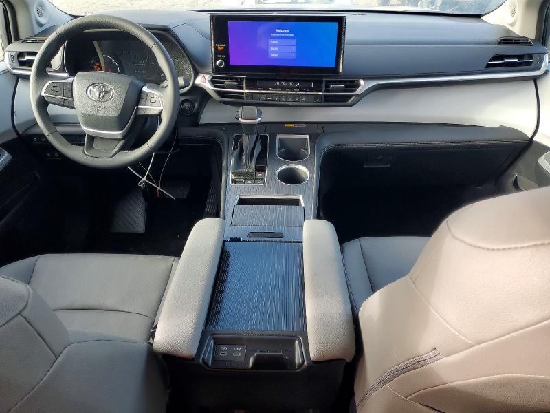 2025 Toyota Sienna VIN 5TDJSKFC6SS225955 COPART salvage auction — SIDE, Salvage Title, sold $12,600 on 2026-07-09 (photo 8)