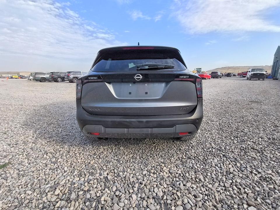 2026 Nissan Kicks VIN 3N8AP6CB4TL364384 COPART salvage auction — FRONT END, Tx - Certificate Of Title, sold $10,000 on 2026-07-22 (photo 6)