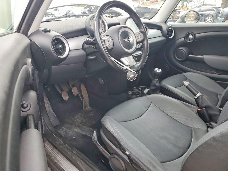 2007 Mini Cooper VIN WMWMF33567TU62741 COPART salvage auction — FRONT END, Ky - Certificate Of Title, sold $950 on 2026-08-07 (photo 8)