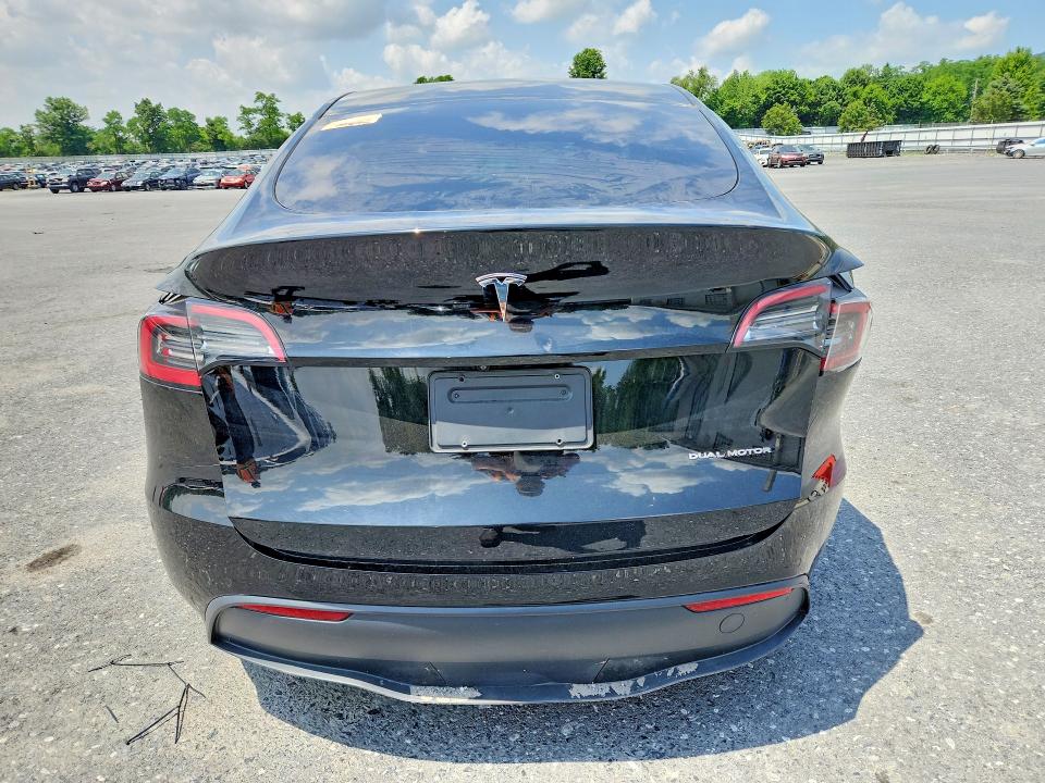 2022 Tesla Model y VIN 7SAYGDEE5NA022272 COPART salvage auction — REAR END, IN - CERTIFICATE OF TITLE, sold $13,100 on 2026-07-28 (photo 6)