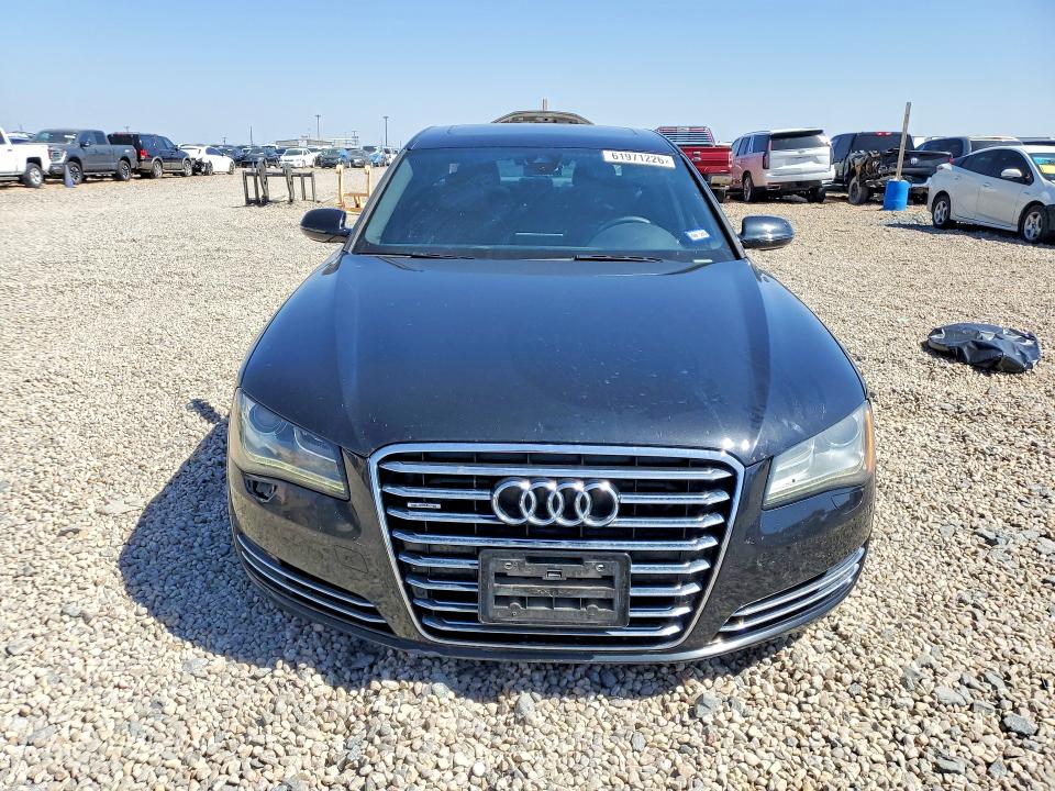 2013 Audi A8 VIN WAURGAFDXDN008261 COPART salvage auction — MINOR DENT/SCRATCHES, Tx - Certificate Of Title, sold $90 on 2026-07-28 (photo 5)