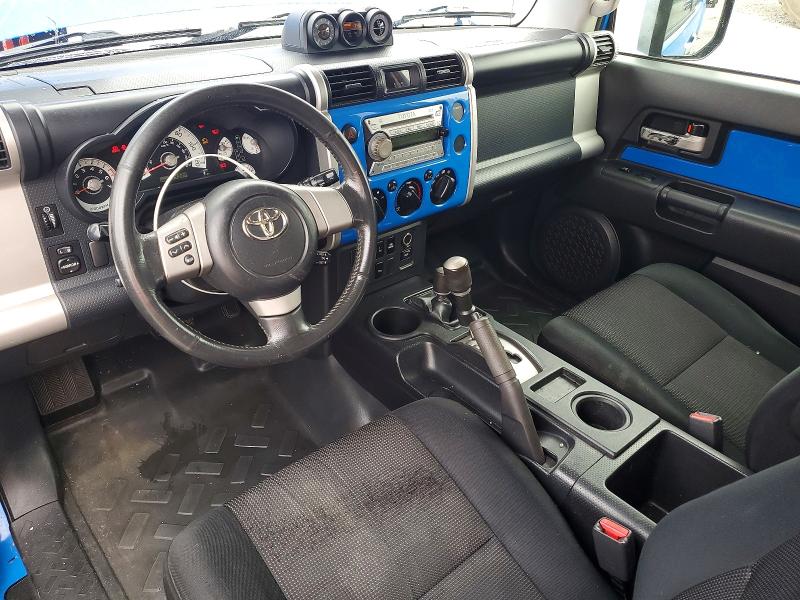 2007 Toyota Fj cruiser VIN JTEBU11F170016168 COPART salvage auction — ROLLOVER, Tn - Salvage Certificate, sold $1,550 on 2026-07-28 (photo 8)