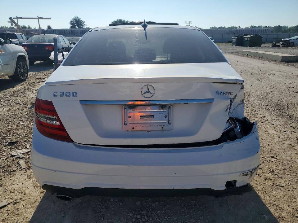2014 Mercedes-benz C-klasse VIN WDDGF8AB4EG233038 COPART salvage auction — REAR END, Ks - Cert Of Title-Salvage, sold $1,500 on 2026-08-04 (photo 6)