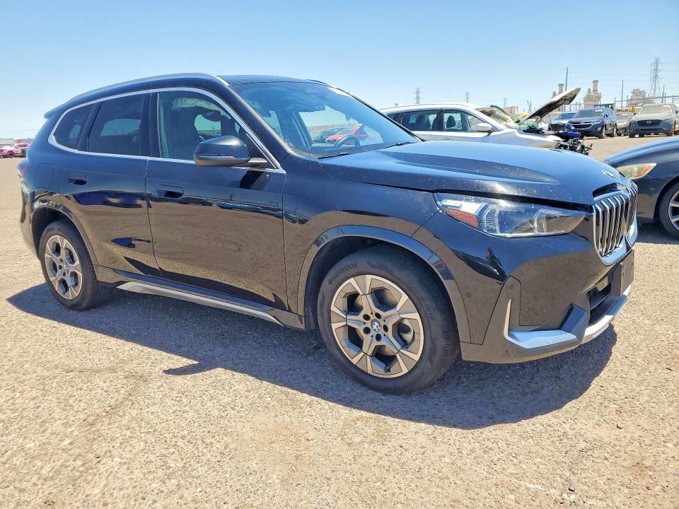 2026 BMW X1 VIN WBX73EF01T5463057 COPART salvage auction — MECHANICAL, AZ - CERT OF TITLE - SALVAGE, sold $14,200 on 2026-07-27 (photo 4)