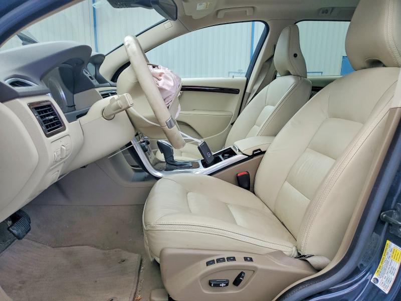 2013 Volvo VIN YV4952BL4D1161587 COPART salvage auction — FRONT END, Fl - Cert Of Title Slvg Rebuildable, sold $15 on 2026-07-27 (photo 7)