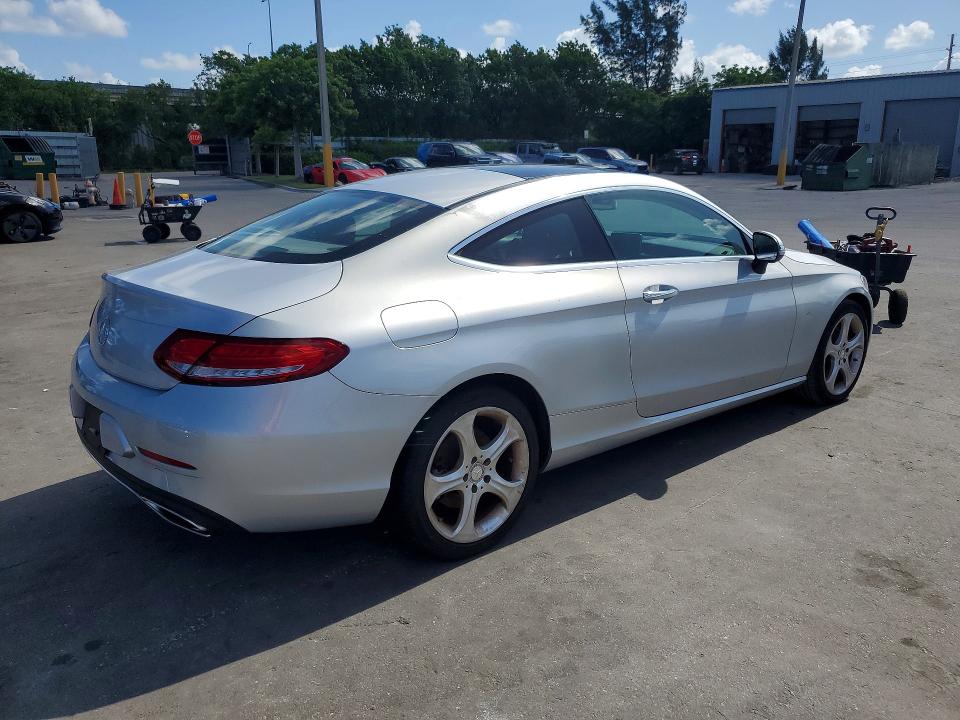 2017 Mercedes-benz C-klasse VIN WDDWJ4JB6HF328505 COPART salvage auction — WATER/FLOOD, Fl - Cert Of Title-Slvg Rebld Flood, sold $4,100 on 2026-08-05 (photo 3)