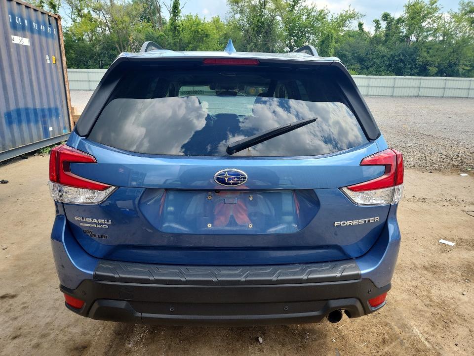 2021 Subaru Forester VIN JF2SKAUC5MH435604 COPART salvage auction — HAIL, WI - SALVAGE - MULTIPLE BRANDS, sold $12,700 on 2026-07-20 (photo 6)
