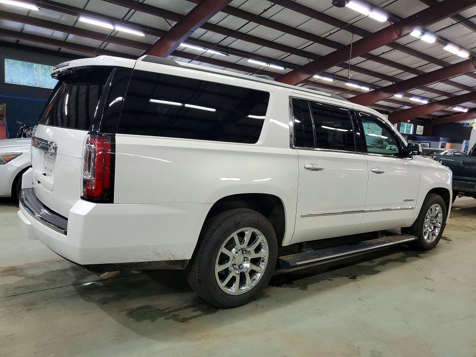 2016 Gmc Yukon xl VIN 1GKS2HKJ6GR253860 COPART salvage auction — MINOR DENT/SCRATCHES, NH - CERTIFICATE OF TITLE (P), sold $12,000 on 2026-07-27 (photo 3)