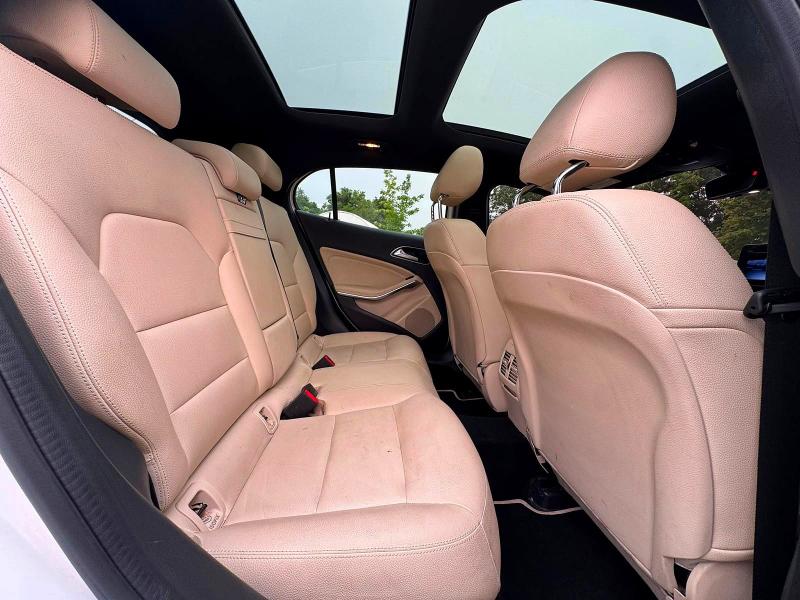 2018 Mercedes-benz VIN WDCTG4GB6JJ505652 COPART salvage auction — NORMAL WEAR, NY - CERTIFICATE OF TITLE (P), sold $3,750 on 2026-07-17 (photo 6)