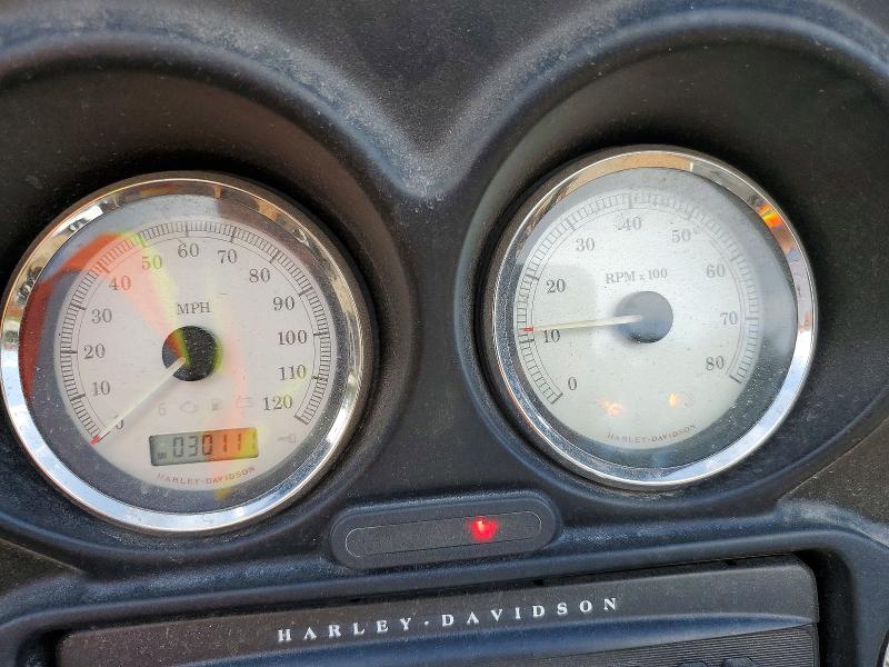 2011 Harley-davidson Flhx VIN 1HD1KBM15BB635072 COPART salvage auction — FRONT END, Sc - Cert Of Title-Salvage, sold $550 on 2026-09-09 (photo 7)