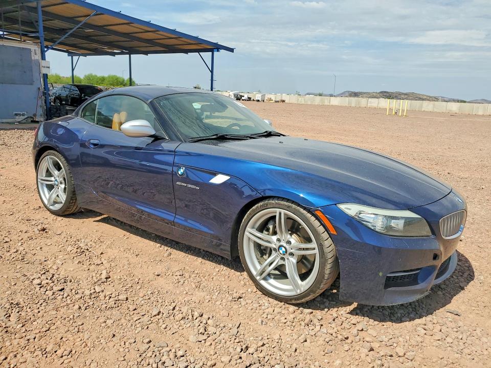 2013 BMW Z4 VIN WBALM1C55DE634036 COPART salvage auction — MINOR DENT/SCRATCHES, AZ - CERTIFICATE OF TITLE, sold $7,100 on 2026-07-23 (photo 4)