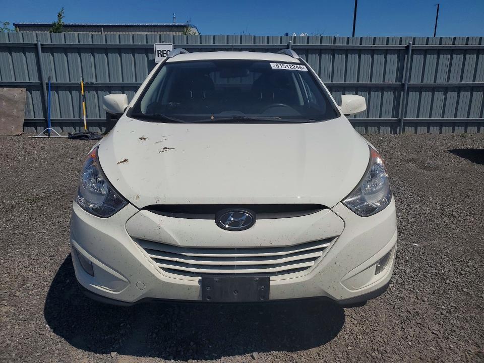 2011 Hyundai Tucson VIN KM8JU3AC5BU187827 COPART salvage auction — REAR END, On - Permit No Brand - Unfit, sold $225 on 2026-07-30 (photo 5)