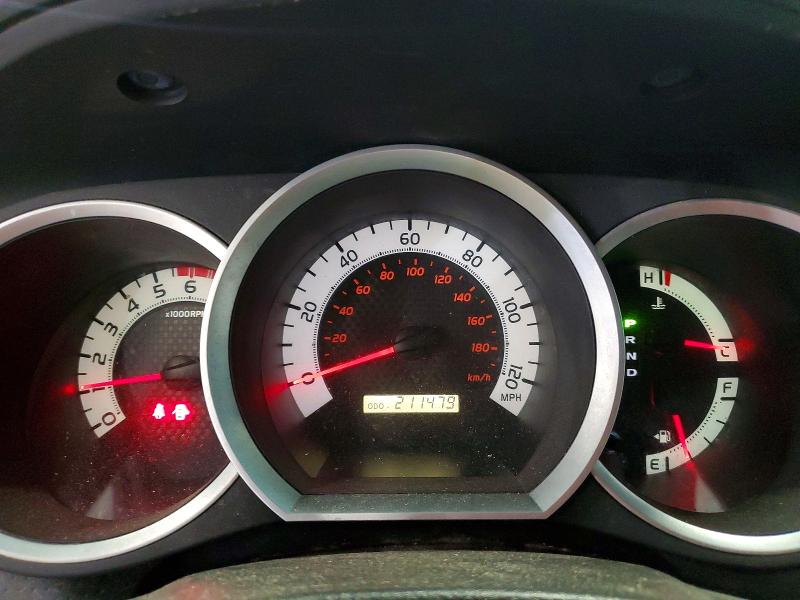 2013 Toyota Tacoma VIN 5TFUX4EN4DX018300 COPART salvage auction — MINOR DENT/SCRATCHES, MT - CERTIFICATE OF TITLE (P), sold $7,400 on 2026-07-27 (photo 9)