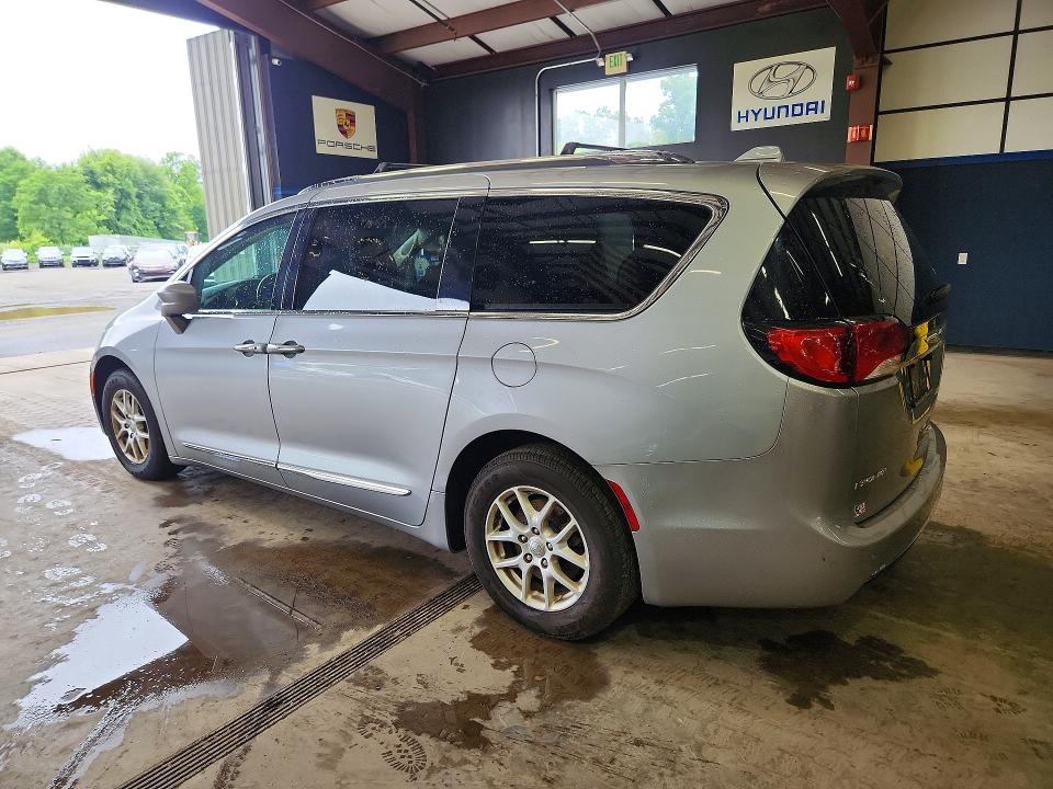 2020 Chrysler Pacifica VIN 2C4RC1BG8LR276905 COPART salvage auction — MINOR DENT/SCRATCHES, Ma - Certificate Of Title, sold $5,400 on 2026-10-07 (photo 2)