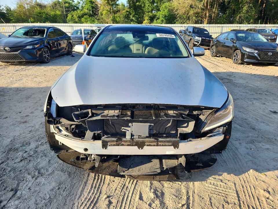 2016 Hyundai Genesis VIN KMHGN4JE4GU118679 COPART salvage auction — FRONT END, Fl - Cert Of Title Slvg Rebuildable, sold $1,950 on 2026-07-17 (photo 5)