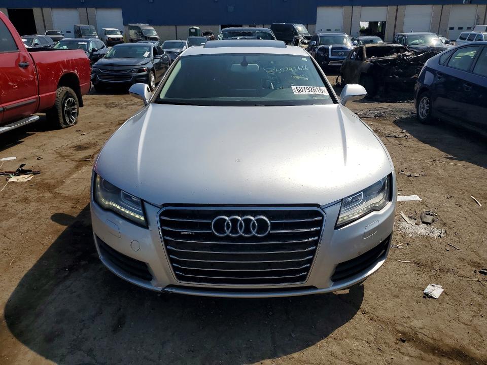 2013 Audi A7 VIN WAUYGAFC6DN056438 COPART salvage auction — WATER/FLOOD, Mi - Certificate Of Title, sold $525 on 2026-07-31 (photo 5)