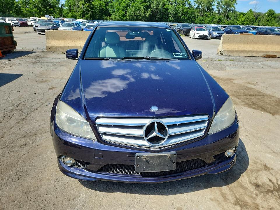 2010 Mercedes-benz C class VIN WDDGF8BB9AR124085 COPART salvage auction — MINOR DENT/SCRATCHES, NY - CERTIFICATE OF TITLE, sold $500 on 2026-07-19 (photo 5)