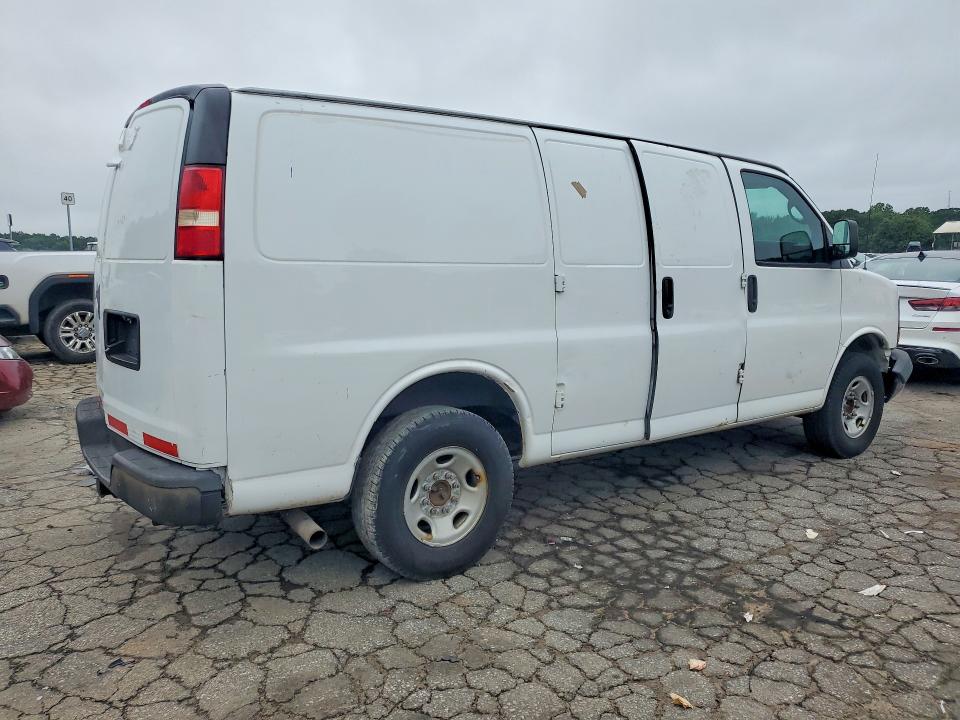 2015 Chevrolet Express VIN 1GCWGFCF8F1161093 COPART salvage auction — FRONT END, Nj - Certificate Of Title, sold $2,000 on 2026-07-27 (photo 3)