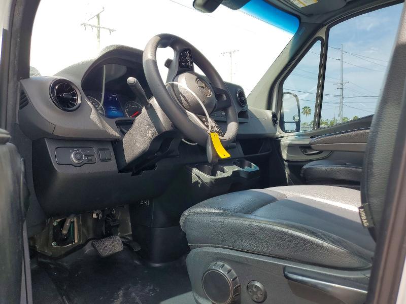 2022 Mercedes-benz All other VIN W1Y4EBHY9NT103475 COPART salvage auction — NORMAL WEAR, Fl - Certificate Of Title, sold $8,000 on 2026-07-29 (photo 8)