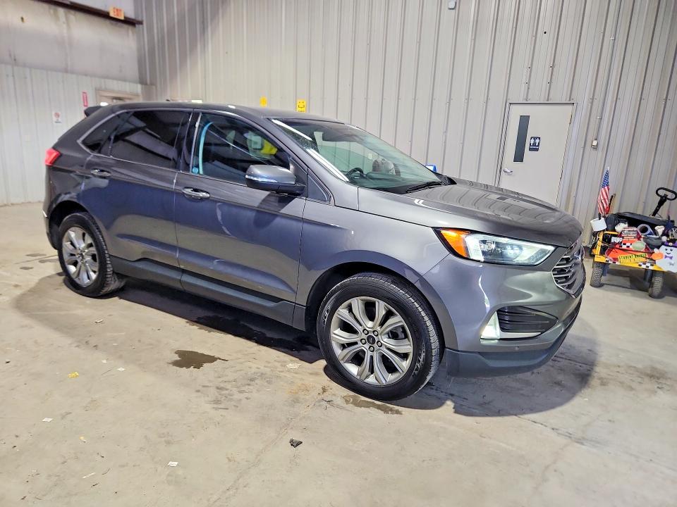 2023 Ford Edge VIN 2FMPK4K92PBA60006 COPART salvage auction — MINOR DENT/SCRATCHES, Oh - Certificate Of Title (P), sold $9,900 on 2026-08-17 (photo 4)