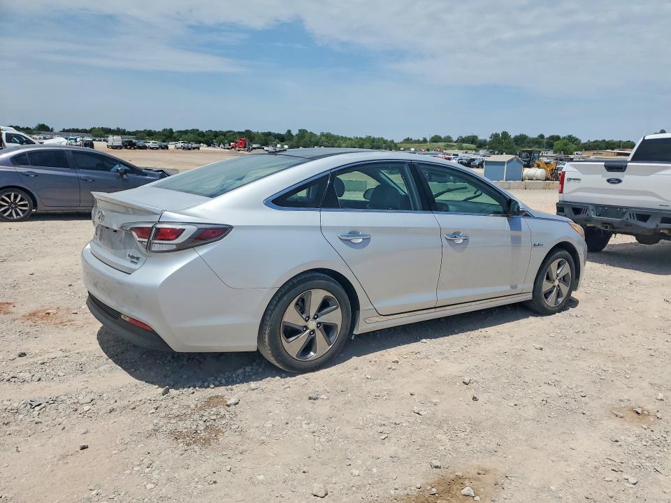 2017 Hyundai Sonata VIN KMHE34L19HA046839 COPART salvage auction — MINOR DENT/SCRATCHES, Ok - Certificate Of Title, sold $1,650 on 2026-07-07 (photo 3)