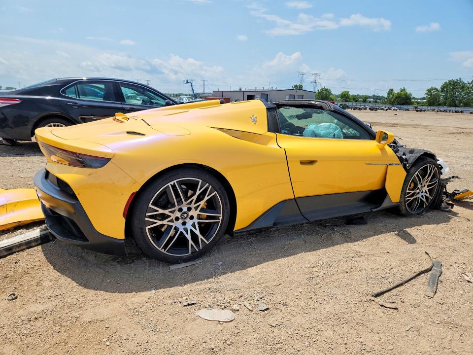 2024 Maserati Mc20 VIN ZAMBMSAB2R0449097 COPART salvage auction — FRONT END, Salvage Title, sold $41,000 on 2026-09-29 (photo 3)