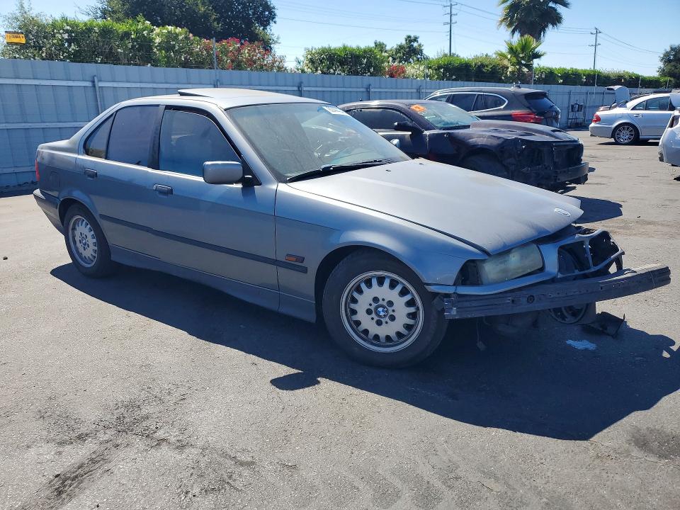 1995 BMW 3er VIN WBACB4320SFM24187 COPART salvage auction — FRONT END, Ca - Salvage Certificate, sold $500 on 2026-08-06 (photo 4)