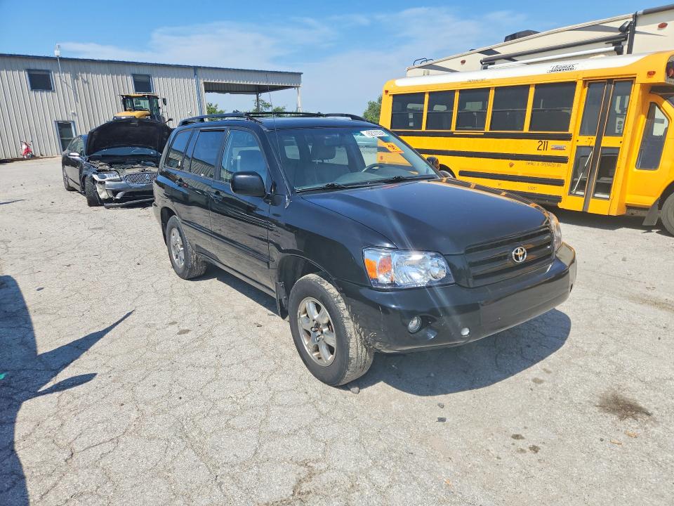 2005 Toyota Highlander VIN JTEDP21A950074360 COPART salvage auction — MECHANICAL, Ks - Dealer Only Clean Title, sold $200 on 2026-07-30 (photo 4)
