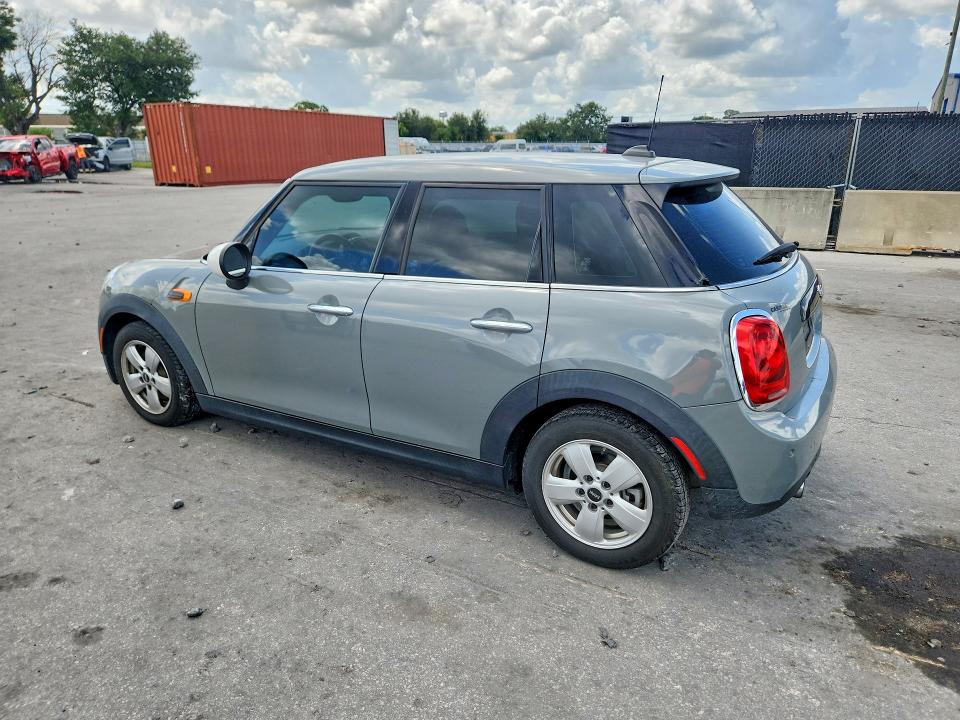 2019 Mini Cooper VIN WMWXU1C54K2J02700 COPART salvage auction — MINOR DENT/SCRATCHES, Fl - Cert Of Title Slvg Rebuildable, sold $1,550 on 2026-08-11 (photo 2)