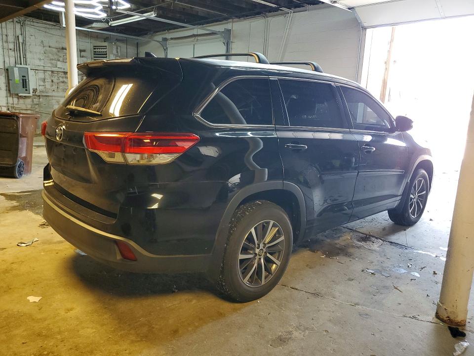 2018 Toyota Highlander VIN 5TDJZRFHXJS914766 COPART salvage auction — FRONT END, Ky - Cert Of Title-Salvage, sold $12,000 on 2026-08-21 (photo 3)