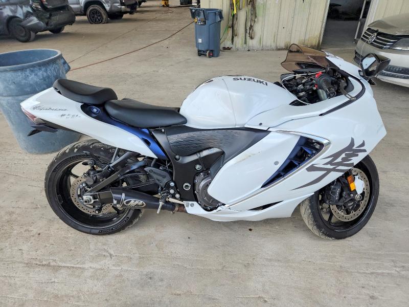 2022 Suzuki Gsx VIN JS1EJ11B8N7101451 — COPART salvage auction photo