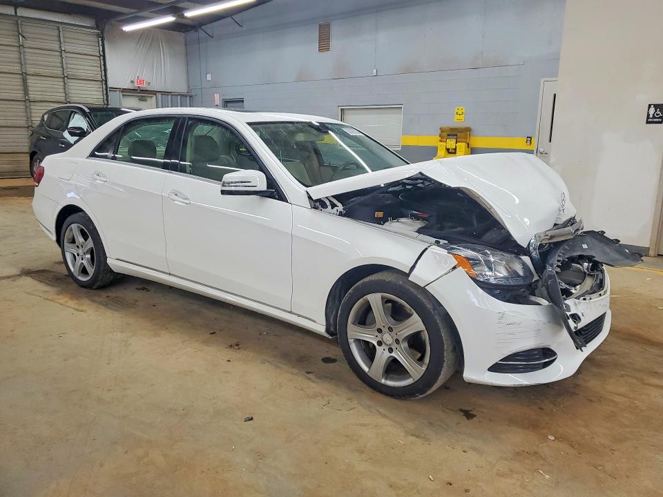 2016 Mercedes-benz E-klasse VIN WDDHF5KB4GB213499 COPART salvage auction — FRONT END, Nc - Salvage Certificate Of Title, sold $2,000 on 2026-08-19 (photo 4)