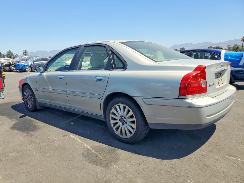 2004 Volvo S80 VIN YV1TS92D441351578 COPART salvage auction — SIDE, CA - DIS/DLR/EXP ONLY CLEAN TITLE, sold $325 on 2026-07-29 (photo 2)
